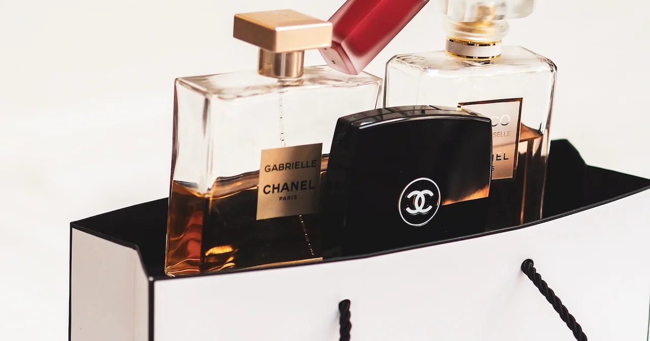 Best Chanel Fragrances for Women & Top Chanel Women's Perfumes in 2023, Feminine Scents